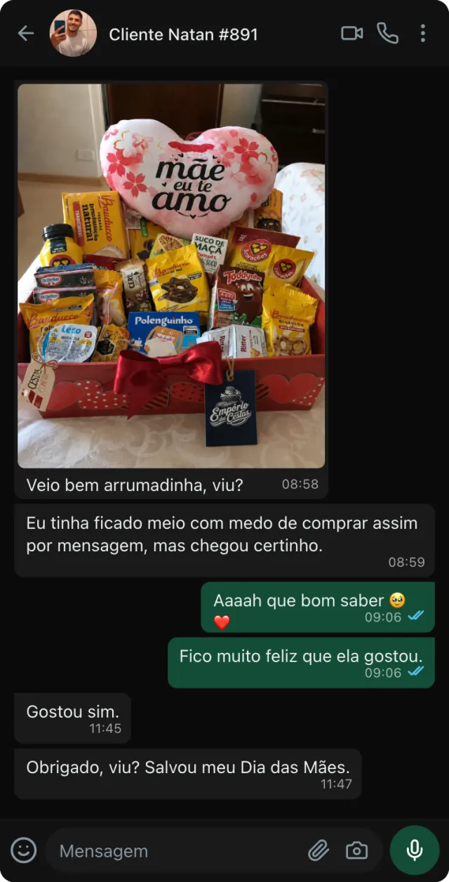 Depoimento no WhatsApp: veio bem arrumadinha — tinha ficado com medo de comprar por mensagem, mas chegou certinho e salvou meu Dia das Mães